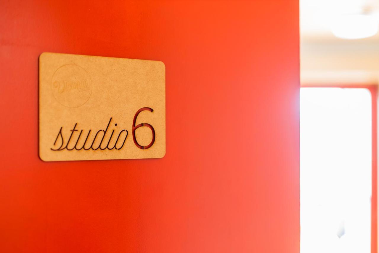 Victoria Studios @ Clerigos Porto Bilik gambar